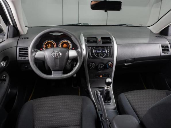 Toyota Corolla X (E140 E150) Рестайлинг с пробегом 2011 года, цена 930 000 рублей, 240187 км, седан, Автокод Объявления