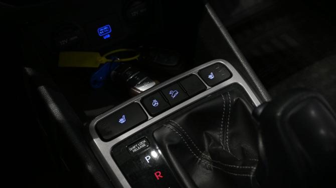 Hyundai Creta I Рестайлинг с пробегом 2020 года, цена 1 995 000 рублей, 102000 км, внедорожник, Автокод Объявления