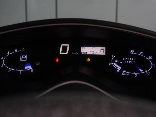 Nissan Serena IV (C26) с пробегом 2014 года, цена 1 399 000 рублей, 174341 км, минивэн, Автокод Объявления