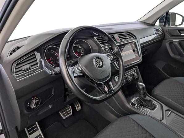 Volkswagen Tiguan II с пробегом 2020 года, цена 2 372 500 рублей, 54381 км, внедорожник, Автокод Объявления