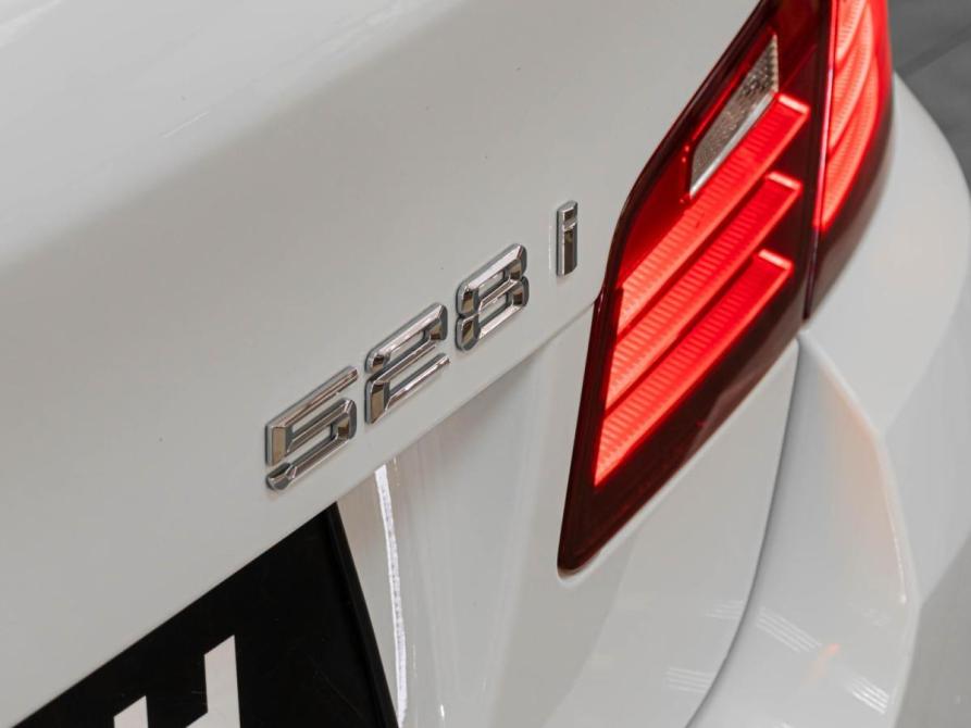 BMW 5 серии VI (F10/F11/F07) Рестайлинг Тюмень  - изображение 7