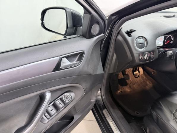 Ford Mondeo IV Рестайлинг с пробегом 2011 года, цена 741 000 рублей, 234659 км, седан, Автокод Объявления