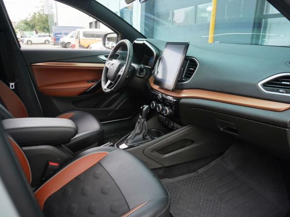 Lada (ВАЗ) Vesta I Рестайлинг (NG) с пробегом 2024 года, цена 1 380 000 рублей, 53659 км, универсал, Автокод Объявления