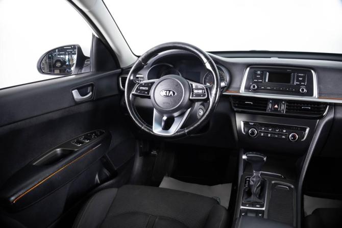 Kia Optima IV Рестайлинг с пробегом 2019 года, цена 1 299 000 рублей, 185000 км, седан, Автокод Объявления