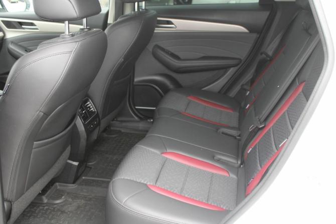 Haval F7 I Рестайлинг с пробегом 2023 года, цена 2 225 000 рублей, 10000 км, внедорожник, Автокод Объявления