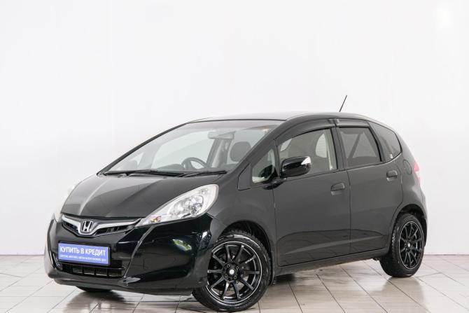 Honda Fit II с пробегом 2013 года, цена 899 000 рублей, 93000 км, хэтчбек, Автокод Объявления