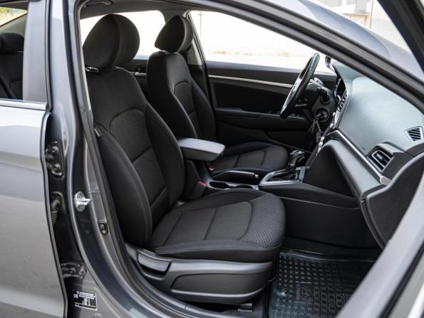 Hyundai Elantra VI (AD) Рестайлинг с пробегом 2019 года, цена 1 700 000 рублей, 131971 км, седан, Автокод Объявления