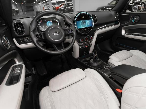 Mini Countryman II Рестайлинг с пробегом 2022 года, цена 4 900 000 рублей, 13406 км, внедорожник, Автокод Объявления