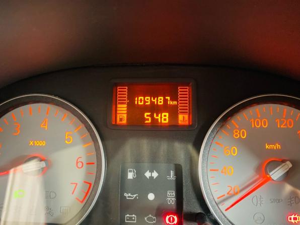 Renault Sandero I с пробегом 2011 года, цена 650 000 рублей, 109000 км, хэтчбек, Автокод Объявления