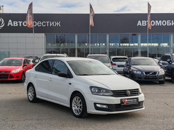 Volkswagen Polo V Рестайлинг с пробегом 2017 года, цена 719 000 рублей, 284500 км, седан, Автокод Объявления