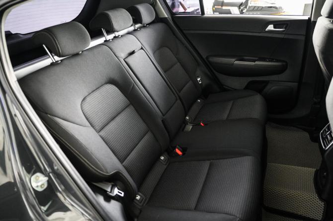 Kia Sportage IV Рестайлинг с пробегом 2021 года, цена 2 450 000 рублей, 86502 км, внедорожник, Автокод Объявления