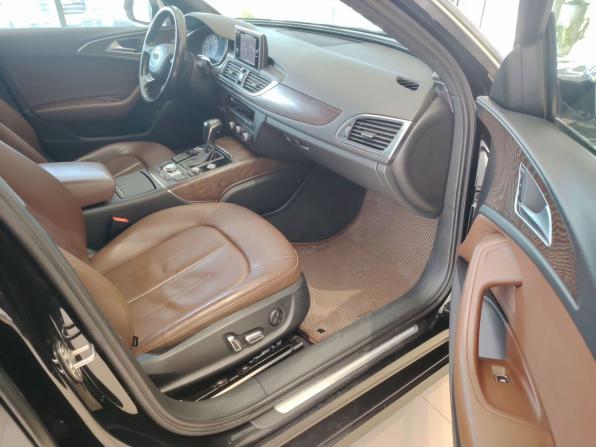 Audi A6 IV (C7) Рестайлинг с пробегом 2016 года, цена 1 550 000 рублей, 260601 км, седан, Автокод Объявления