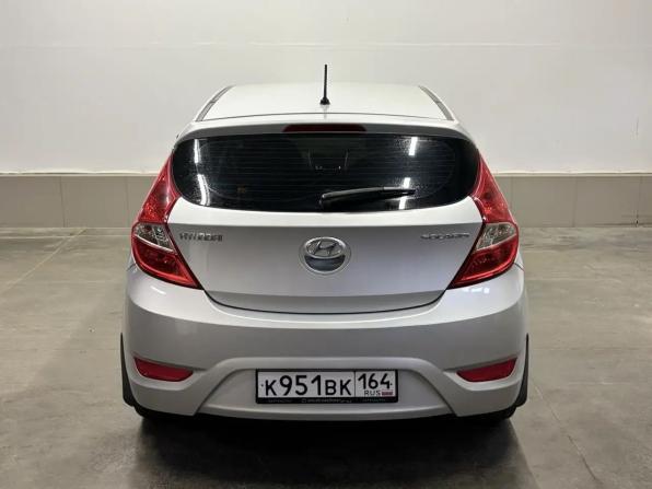 Hyundai Solaris I с пробегом 2013 года, цена 559 000 рублей, 99000 км, хэтчбек, Автокод Объявления