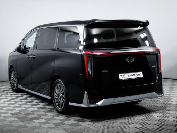 GAC M8 с пробегом 2024 года, цена 4 370 000 рублей, 31960 км, минивэн, Автокод Объявления