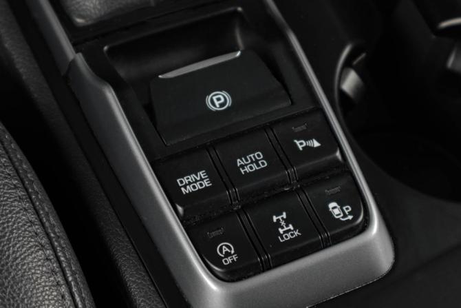 Hyundai Tucson III с пробегом 2015 года, цена 1 899 000 рублей, 116972 км, внедорожник, Автокод Объявления