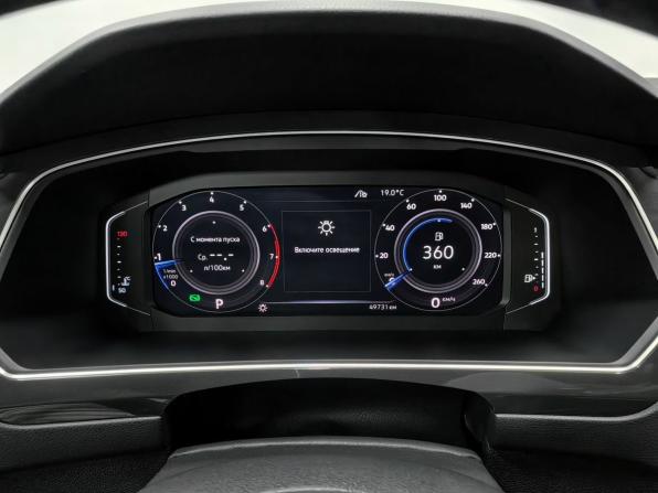 Volkswagen Tiguan II с пробегом 2019 года, цена 3 950 000 рублей, 48319 км, внедорожник, Автокод Объявления