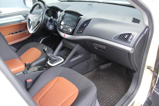 JAC S5 (Eagle) I с пробегом 2015 года, цена 1 035 000 рублей, 100026 км, внедорожник, Автокод Объявления