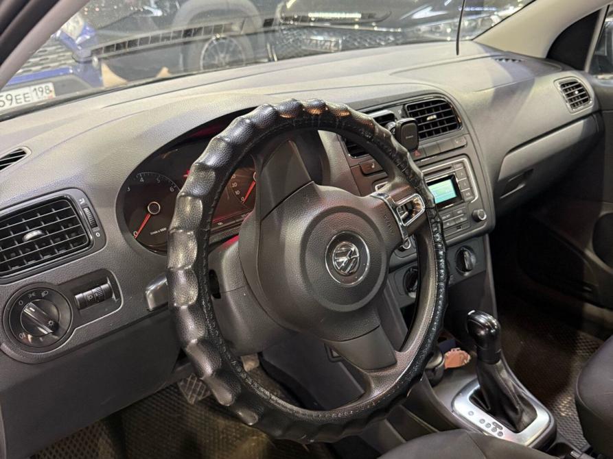 Volkswagen Polo V Санкт-Петербург  - изображение 6
