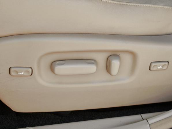 Toyota Highlander II (XU40) Рестайлинг с пробегом 2011 года, цена 2 050 000 рублей, 161592 км, внедорожник, Автокод Объявления