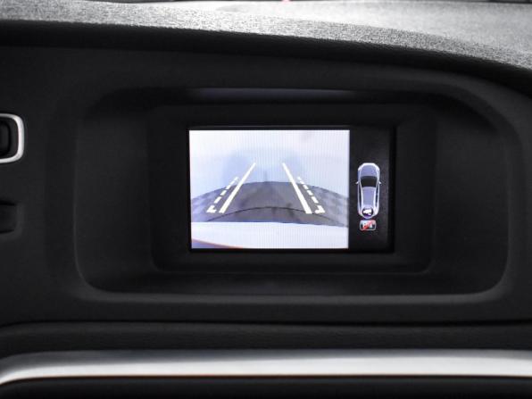 Volvo V40 Cross Country I Рестайлинг с пробегом 2016 года, цена 1 347 989 рублей, 162313 км, хэтчбек, Автокод Объявления