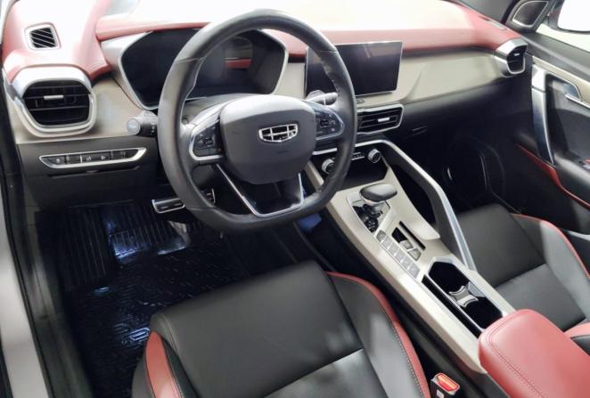 Geely Coolray I с пробегом 2023 года, цена 2 000 000 рублей, 29961 км, внедорожник, Автокод Объявления