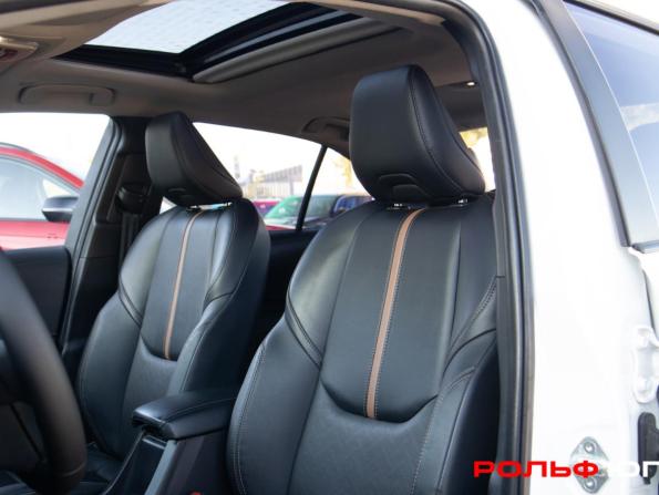 Toyota Corolla XII (E210) Рестайлинг с пробегом 2023 года, цена 2 500 000 рублей, 37723 км, седан, Автокод Объявления