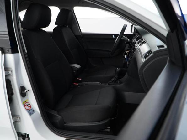 Skoda Rapid I Рестайлинг с пробегом 2019 года, цена 1 587 444 рубля, 41313 км, лифтбек, Автокод Объявления