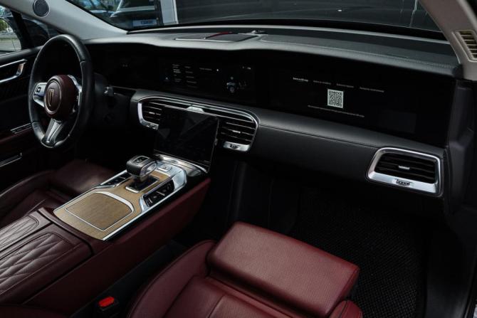 Hongqi E-HS9 с пробегом 2021 года, цена 4 300 000 рублей, 17318 км, внедорожник, Автокод Объявления