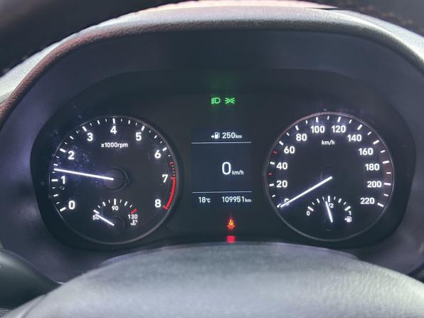 Hyundai Solaris II с пробегом 2018 года, цена 1 265 000 рублей, 109951 км, седан, Автокод Объявления