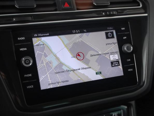 Volkswagen Tiguan II с пробегом 2018 года, цена 2 599 000 рублей, 147654 км, внедорожник, Автокод Объявления