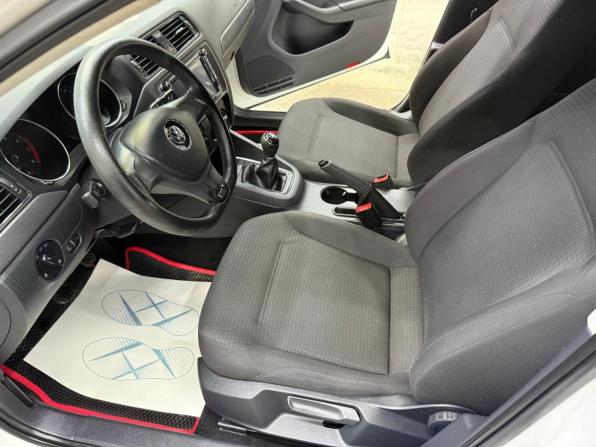 Volkswagen Jetta VI Рестайлинг с пробегом 2015 года, цена 1 160 000 рублей, 106837 км, седан, Автокод Объявления