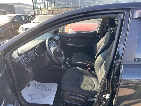 Kia Rio III Рестайлинг с пробегом 2016 года, цена 842 000 рублей, 162460 км, хэтчбек, Автокод Объявления