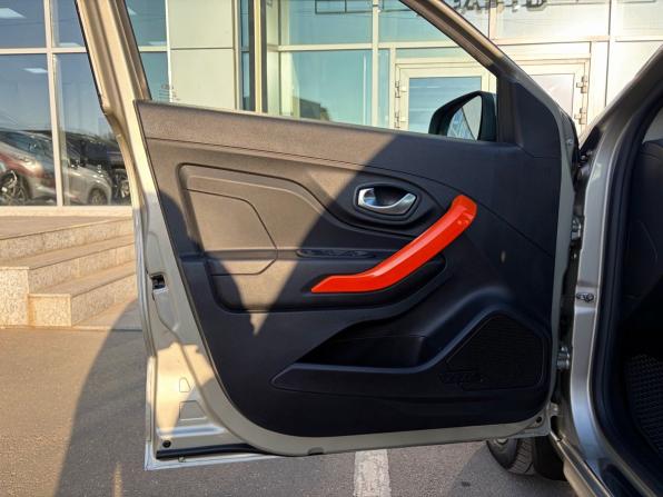 Lada (ВАЗ) XRAY I с пробегом 2019 года, цена 699 000 рублей, 205533 км, хэтчбек, Автокод Объявления