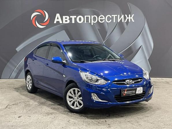Hyundai Solaris I с пробегом 2012 года, цена 800 000 рублей, 131682 км, седан, Автокод Объявления