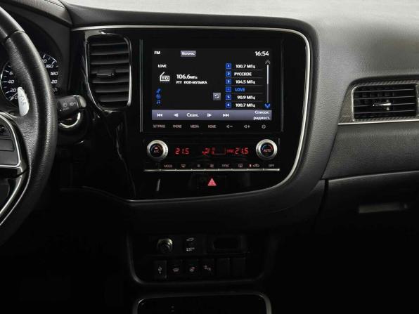 Mitsubishi Outlander III Рестайлинг 3 с пробегом 2021 года, цена 2 880 000 рублей, 73262 км, внедорожник, Автокод Объявления