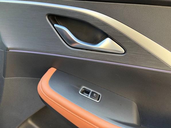 Omoda C5 I с пробегом 2022 года, цена 1 655 000 рублей, 55304 км, внедорожник, Автокод Объявления