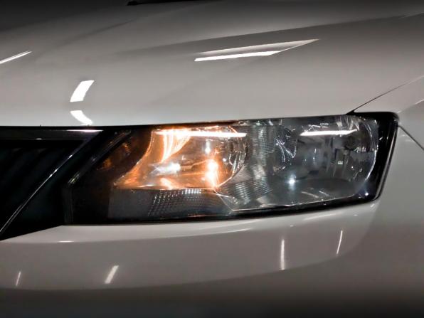 Skoda Rapid I Рестайлинг с пробегом 2019 года, цена 895 000 рублей, 196149 км, лифтбек, Автокод Объявления