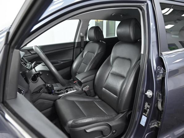 Hyundai Tucson III с пробегом 2016 года, цена 1 699 000 рублей, 114000 км, внедорожник, Автокод Объявления