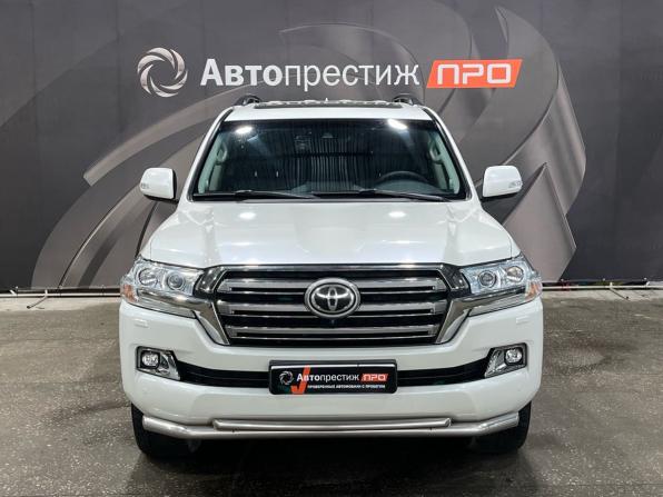 Toyota Land Cruiser 200 Series Рестайлинг 2 с пробегом 2016 года, цена 5 700 000 рублей, 133346 км, внедорожник, Автокод Объявления