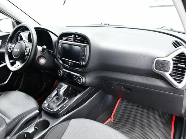 Kia Soul III с пробегом 2022 года, цена 1 897 000 рублей, 124156 км, хэтчбек, Автокод Объявления