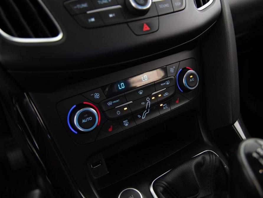 Ford Focus III Рестайлинг Санкт-Петербург  - изображение 16