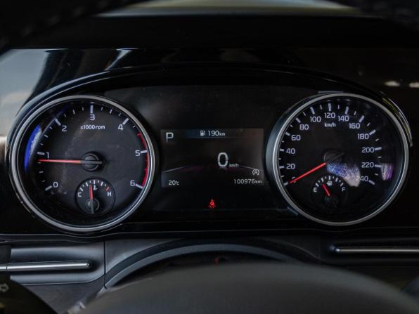 Kia Carnival IV с пробегом 2021 года, цена 3 300 000 рублей, 100976 км, минивэн, Автокод Объявления