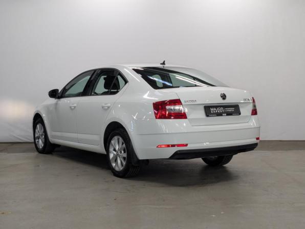 Skoda Octavia III (A7) Рестайлинг с пробегом 2019 года, цена 1 820 000 рублей, 76921 км, лифтбек, Автокод Объявления