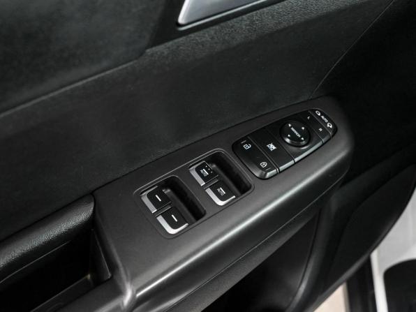Kia Sportage IV Рестайлинг с пробегом 2021 года, цена 2 250 000 рублей, 121790 км, внедорожник, Автокод Объявления