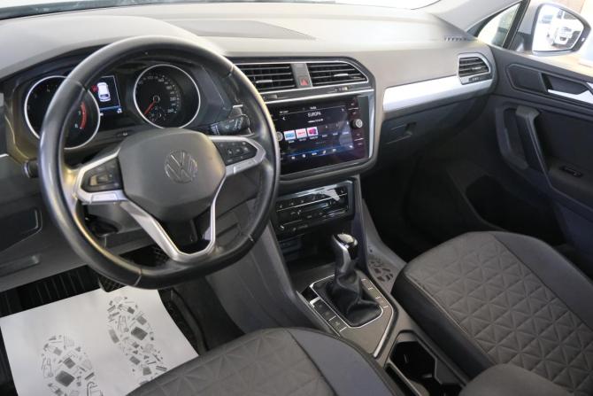 Volkswagen Tiguan II Рестайлинг с пробегом 2021 года, цена 2 899 000 рублей, 81200 км, внедорожник, Автокод Объявления