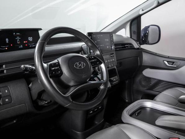 Hyundai Staria I с пробегом 2022 года, цена 4 640 000 рублей, 121183 км, минивэн, Автокод Объявления