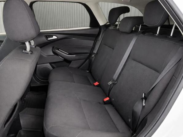 Ford Focus III Рестайлинг с пробегом 2015 года, цена 957 000 рублей, 126922 км, универсал, Автокод Объявления
