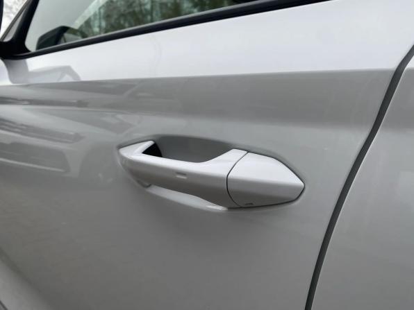 Skoda Octavia IV (A8) с пробегом 2021 года, цена 2 699 000 рублей, 35081 км, лифтбек, Автокод Объявления