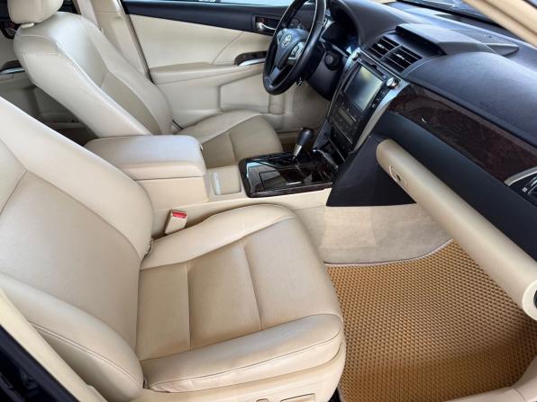 Toyota Camry VII (XV50) Рестайлинг с пробегом 2015 года, цена 1 880 000 рублей, 239919 км, седан, Автокод Объявления