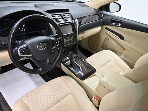 Toyota Camry VII (XV50) Рестайлинг с пробегом 2016 года, цена 2 395 000 рублей, 74741 км, седан, Автокод Объявления